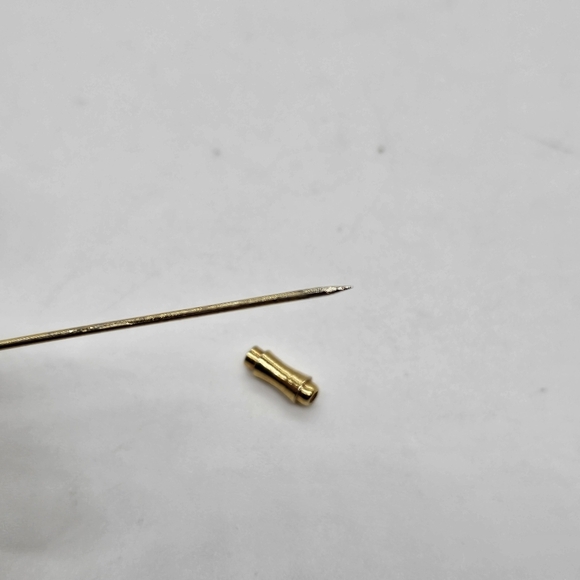 gold tone mesh butterfly stick pin - Picture 3 of 4